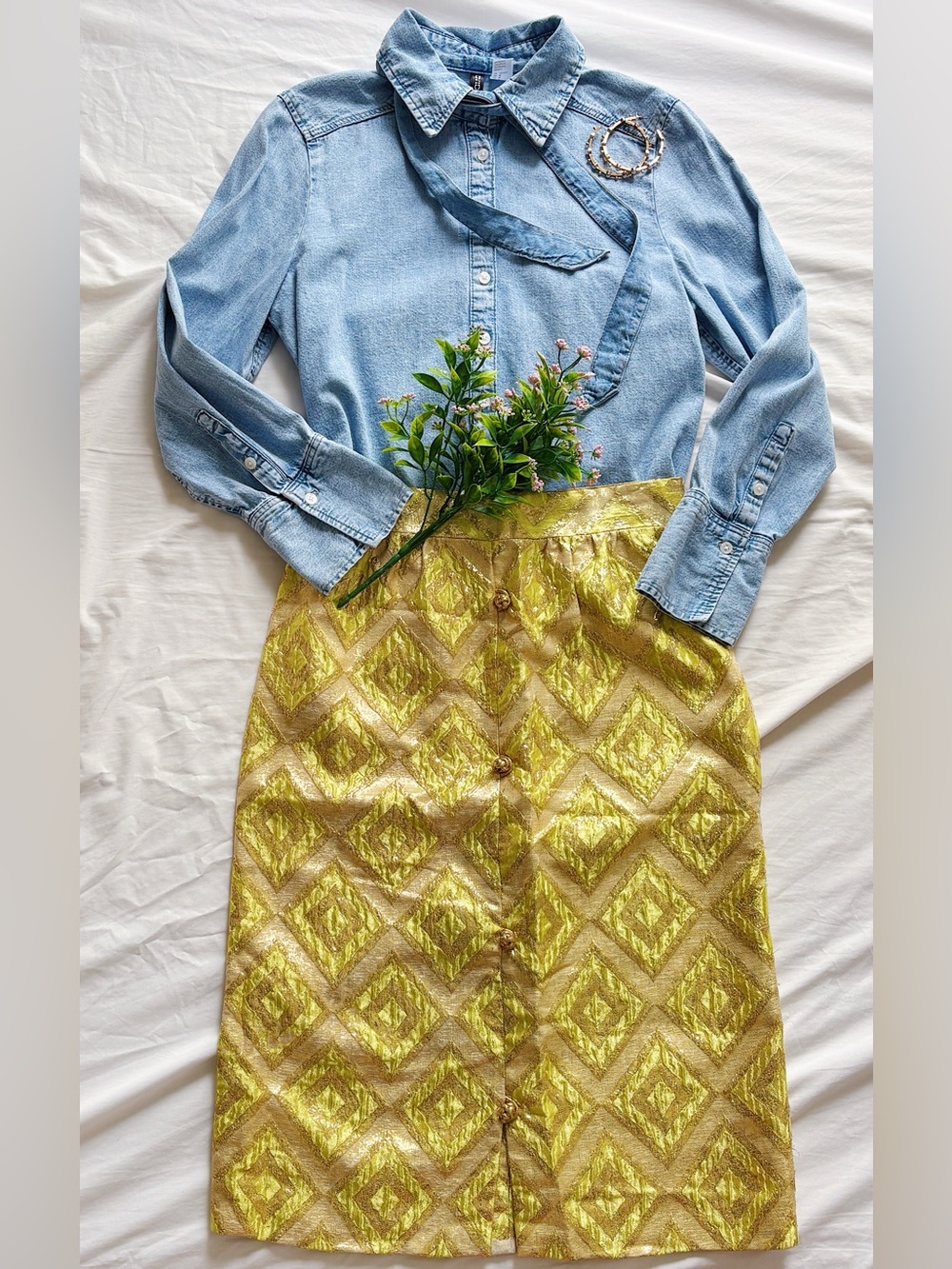 Vintage light gold mix with yellow Brocade Button-Front Pencil Skirt